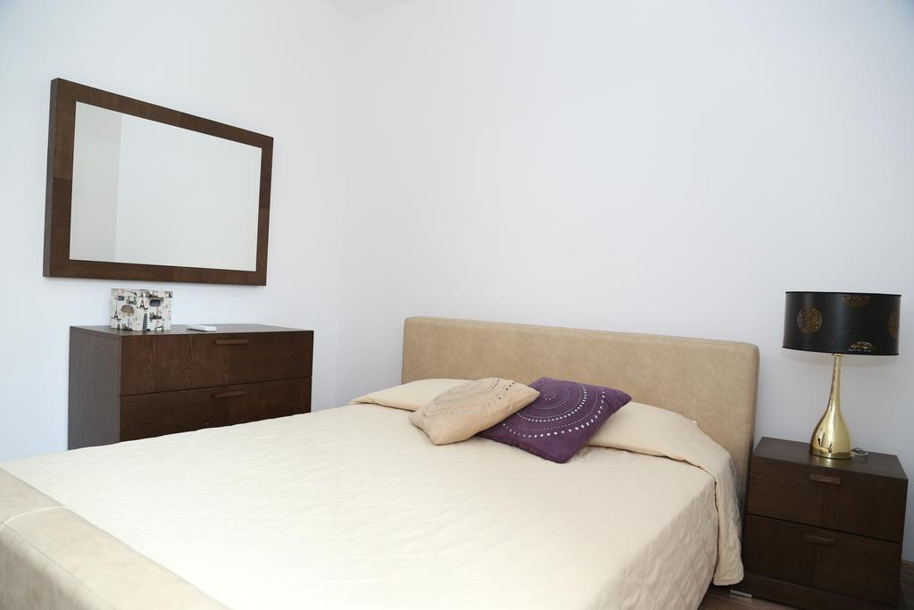 River Beach Apartments Limassol Zimmer foto