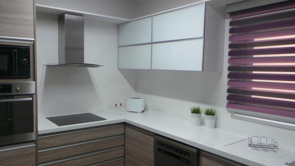 River Beach Apartments Limassol Zimmer foto